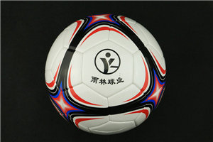 手缝足球